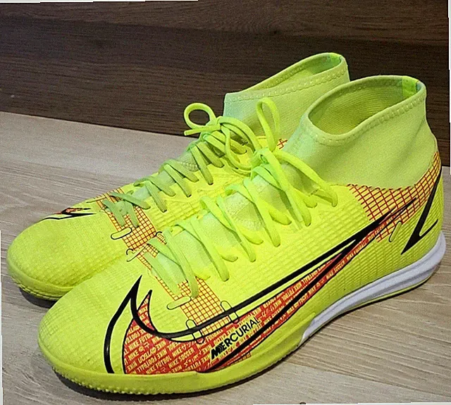 Nike Mercurial Superfly Indoor Soccer Shoes CB Volt Yellow Size 9.5