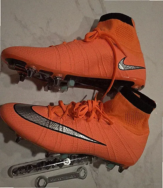 Nike Mercurial SuperFly SG 641860-804 Elite 9US "MANGO" Men’s Cleats