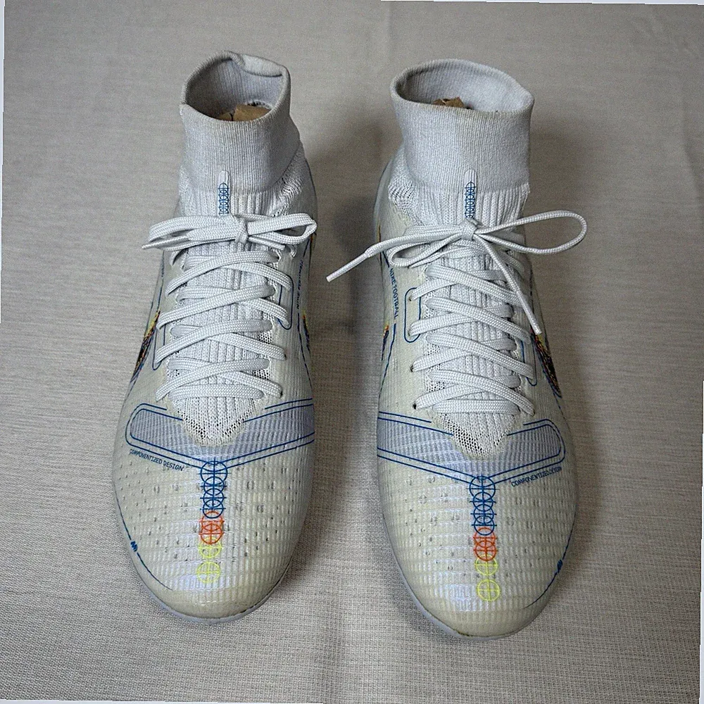 Nike Mercurial Superfly Unisex Soccer Cleats White US Size 7.5