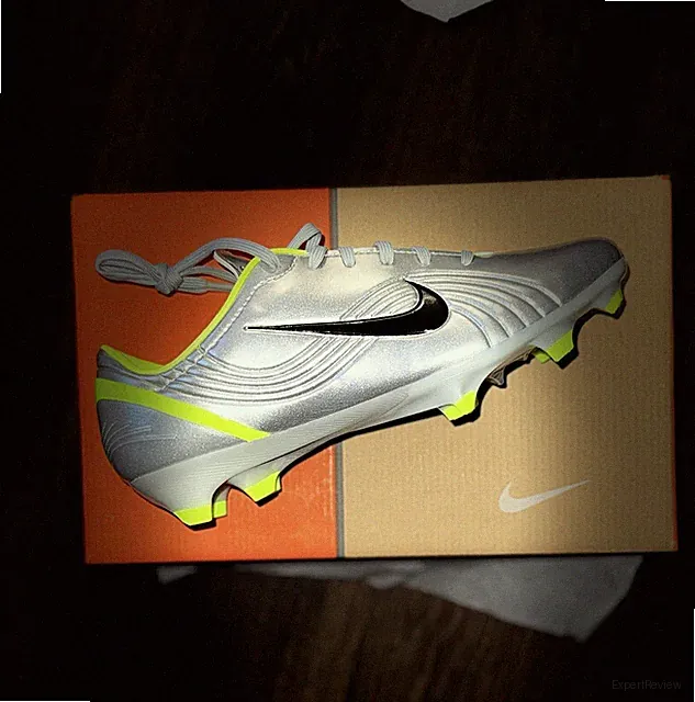 Nike Mercurial Vapor 1 RGN SE FG Firm Ground Sz 7M/8.5W