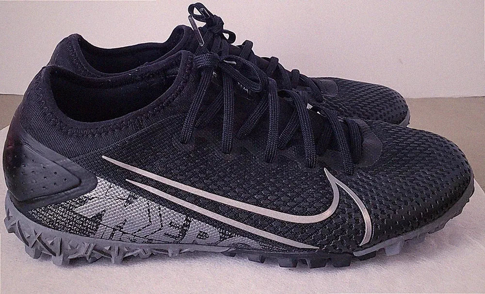 Nike Mercurial Vapor 13 Pro TF soccer turf shoes Black AT8004-001 Men’s Size 8