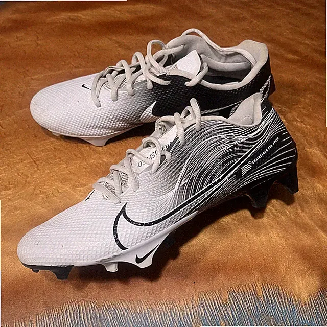 Nike Mercurial Vapor 14 Pro FG Football Shoes Mens 9 Engineered For Speed