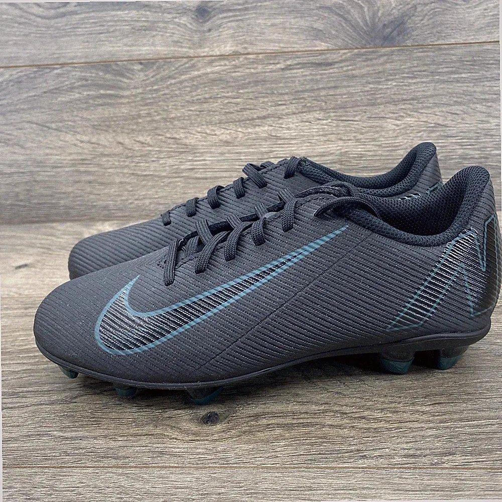 Nike Mercurial Vapor 15 Club FG MG Black Soccer Cleats FQ8441-002 Kids Size 4.5Y