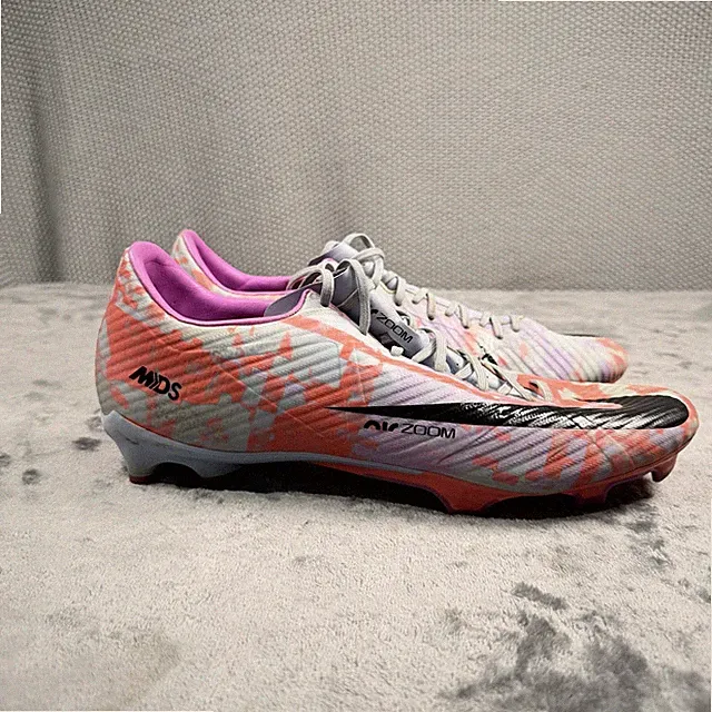 Nike Mercurial Vapor 15 Shoes Mens Size 11.5 Multicolor Soccer Cleats DV2424-405