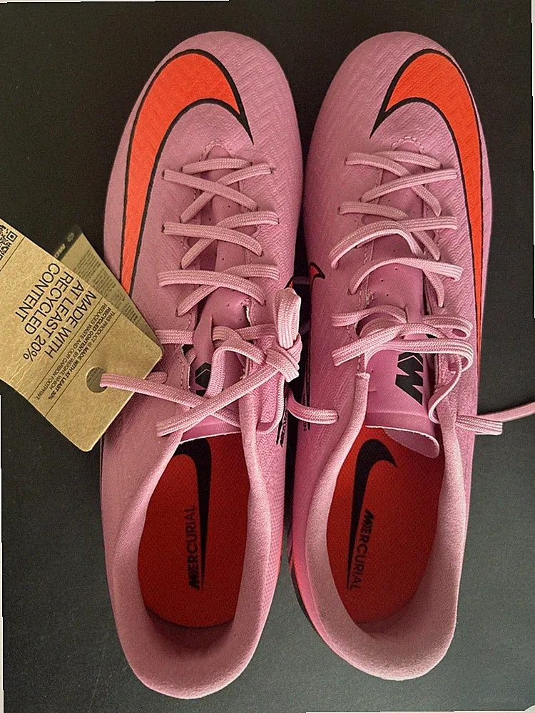 Nike Mercurial Vapor 16 Academy Firm Ground Cleats