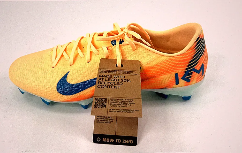 Nike Mercurial Vapor 16 Academy Mg Low Top Cleats