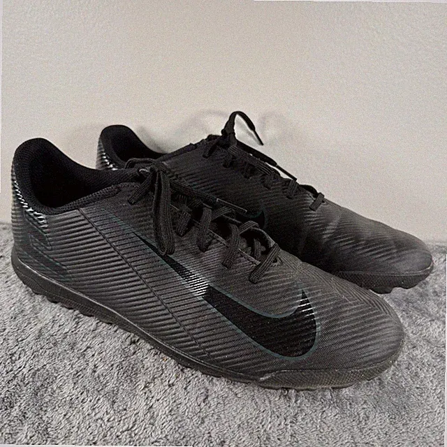 Nike Mercurial Vapor 16 Club Turf Football Boots Men 9.5 Soccer Shoes Black