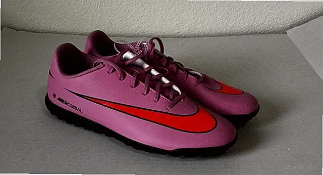 Nike Mercurial Vapor 16 Club Turf Soccer Cleats Shoes FQ8449-600 Men Size 10 New