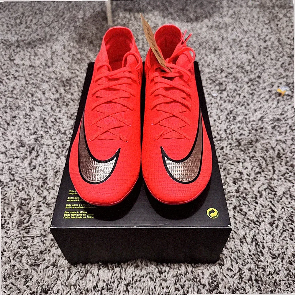 Nike Mercurial Vapor 17 Elite Fg Soccer Cleat Brand size 8.5 New