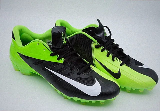 Nike Mercurial Vapor Pro FG 511340-013 Size 12 Volt Soccer Cleats / Men’s Boots