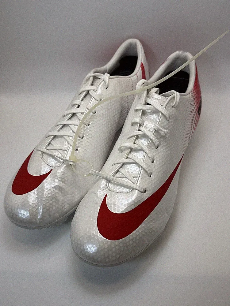 Nike Mercurial Victory IV Elite Pro FG ID Soccer Cleats Mens US 8.5 – White/Red