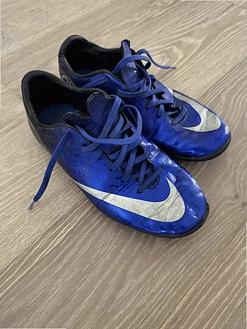 Nike Mercurial Victory US 6 Youth 684878 404 Soccer Futsal Shoes Indoor Cleats