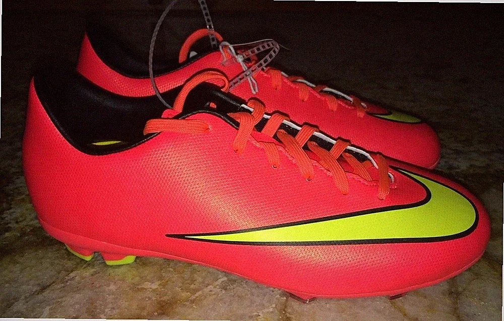 NIKE Mercurial Victory V FG Hyper Punch Orange Soccer Cleats NEW Youth Girls 2.5