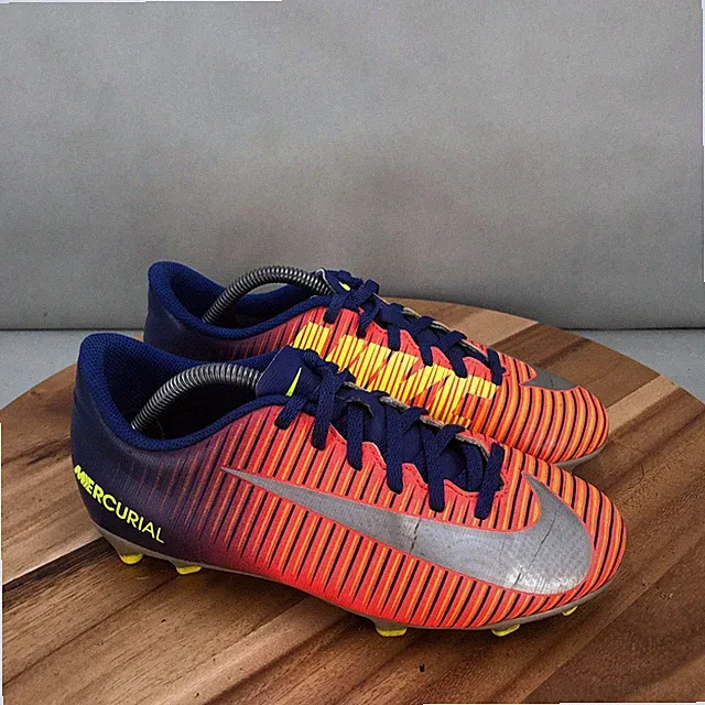 Nike Mercurial Victory VI DF FG Soccer Cleats Orange Yellow Size 5.5Y