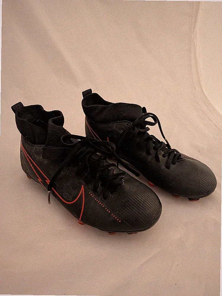 Nike Mercurial Youth Soccer Cleats Size 1Y Black Kids Football Shoes