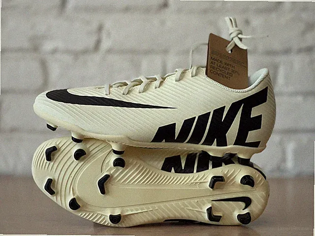 Nike Mercurial Zoom Vapor 15 Club FG Soccer Cleats Lemon Black Size 9 DJ5963-700
