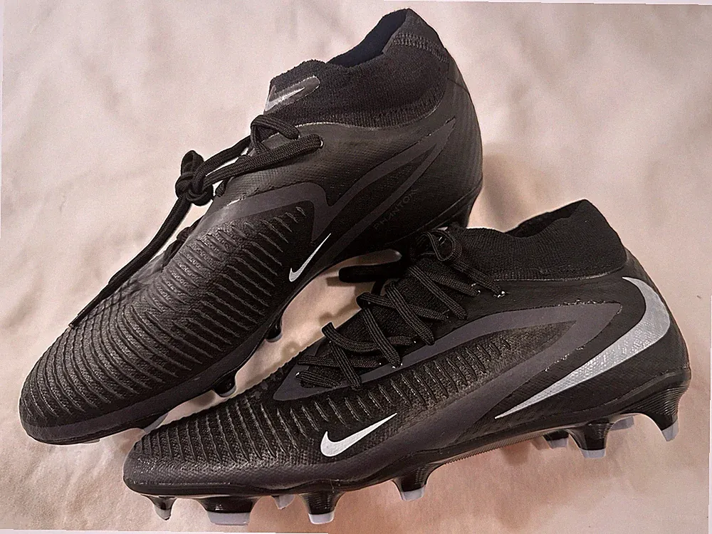 Nike Phantom 6 High Academy MG Soccer Cleats Men’s 6 /Women’s 7.5 HQ2278 003