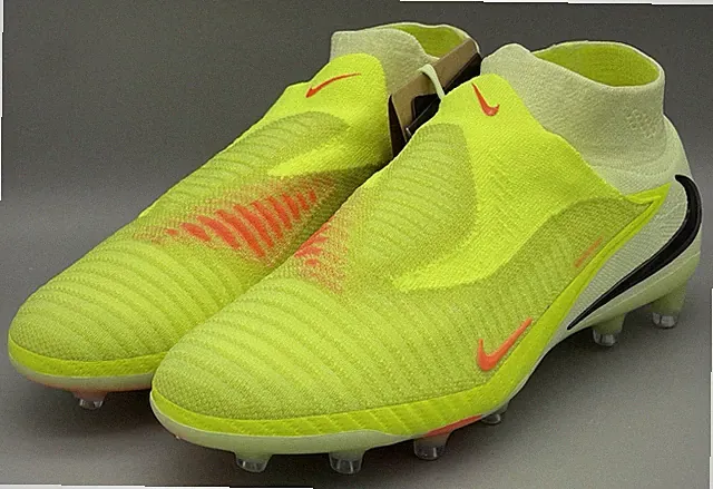 Nike Phantom 6 High Elite AG Grass Soccer Cleats Yellow Men Sz 6 IM4129-800 NEW