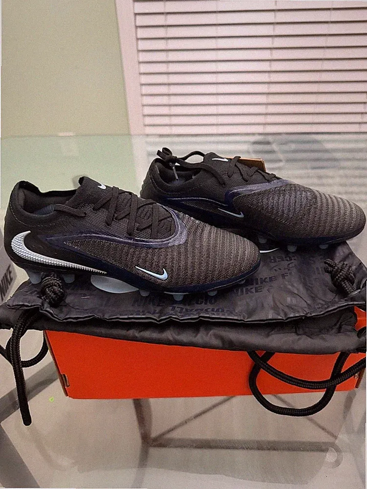 Nike Phantom 6 Low Elite AG Artificial Ground Cleats Soccer Shoes - Black/Black