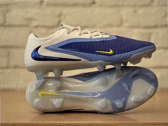 Nike Phantom 6 Low Elite FG Soccer Cleats Fear Nothing Pack HQ2331-400 Men Sz 11