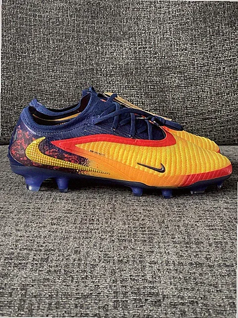 Nike Phantom 6 Low Elite FG Soccer Cleats Men's Size 12.5 HQ2332-800