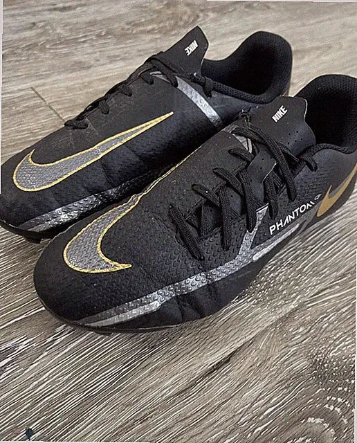 Nike Phantom Boys Black Lace Up Soccer Cleats DC0812 Youth Size 4 Y