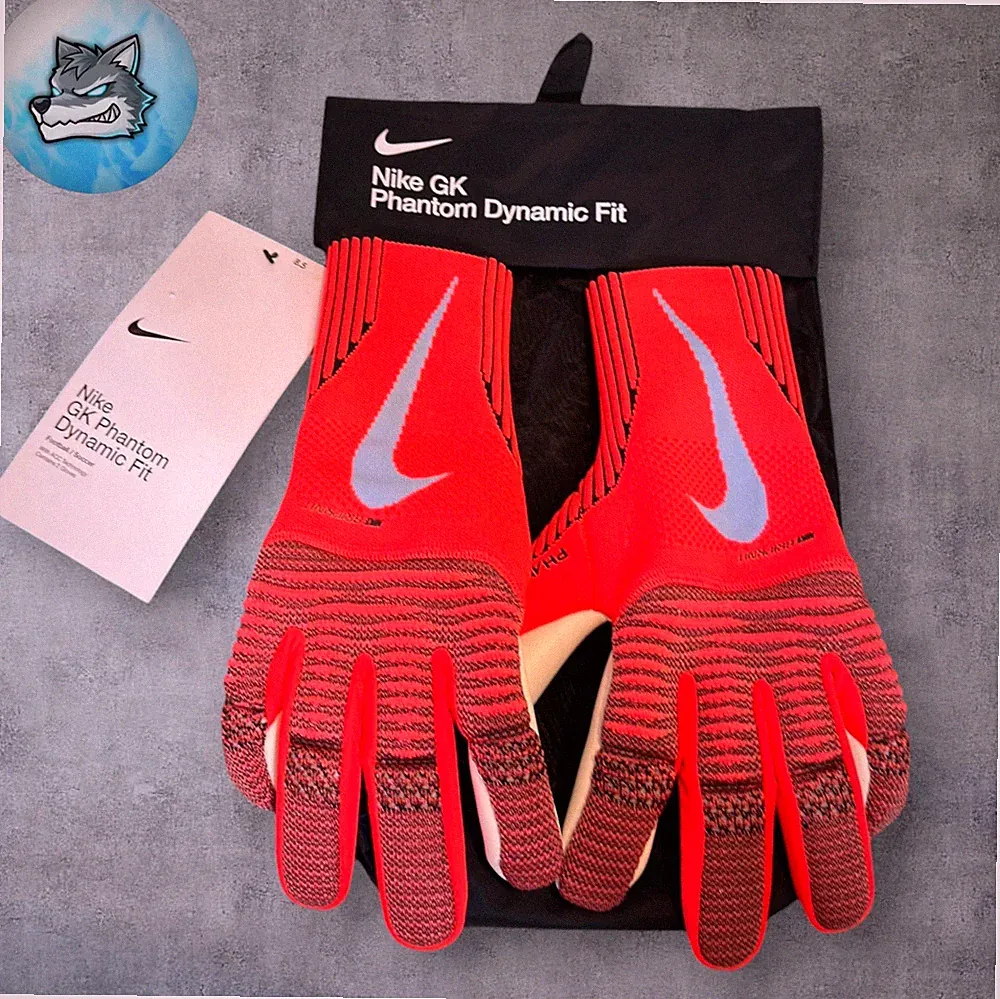 spring soccer gloves