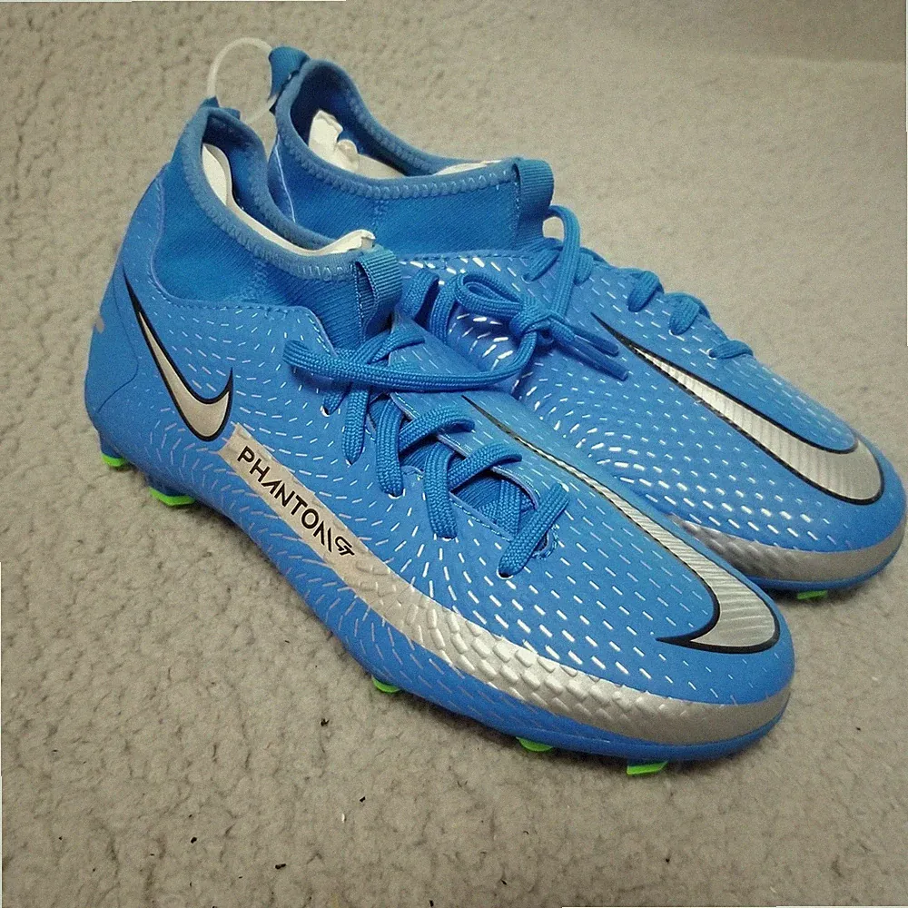 Nike Phantom GT Academy FG/MG Soccer Cleats Youth Size 4.5Y Blue CW6694-400