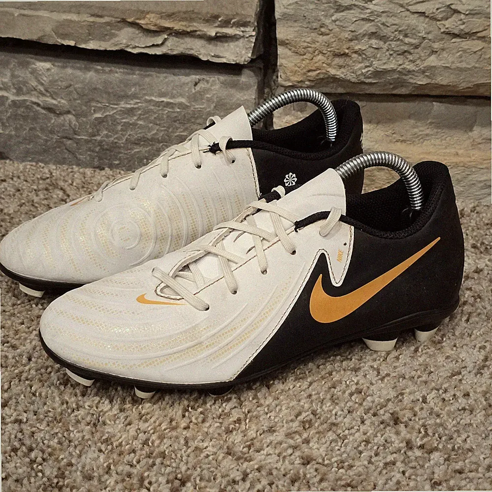 Nike Phantom GX 2 Club MG Mens Size 5 Black Gold Futbol Soccer Cleats FJ2557-100
