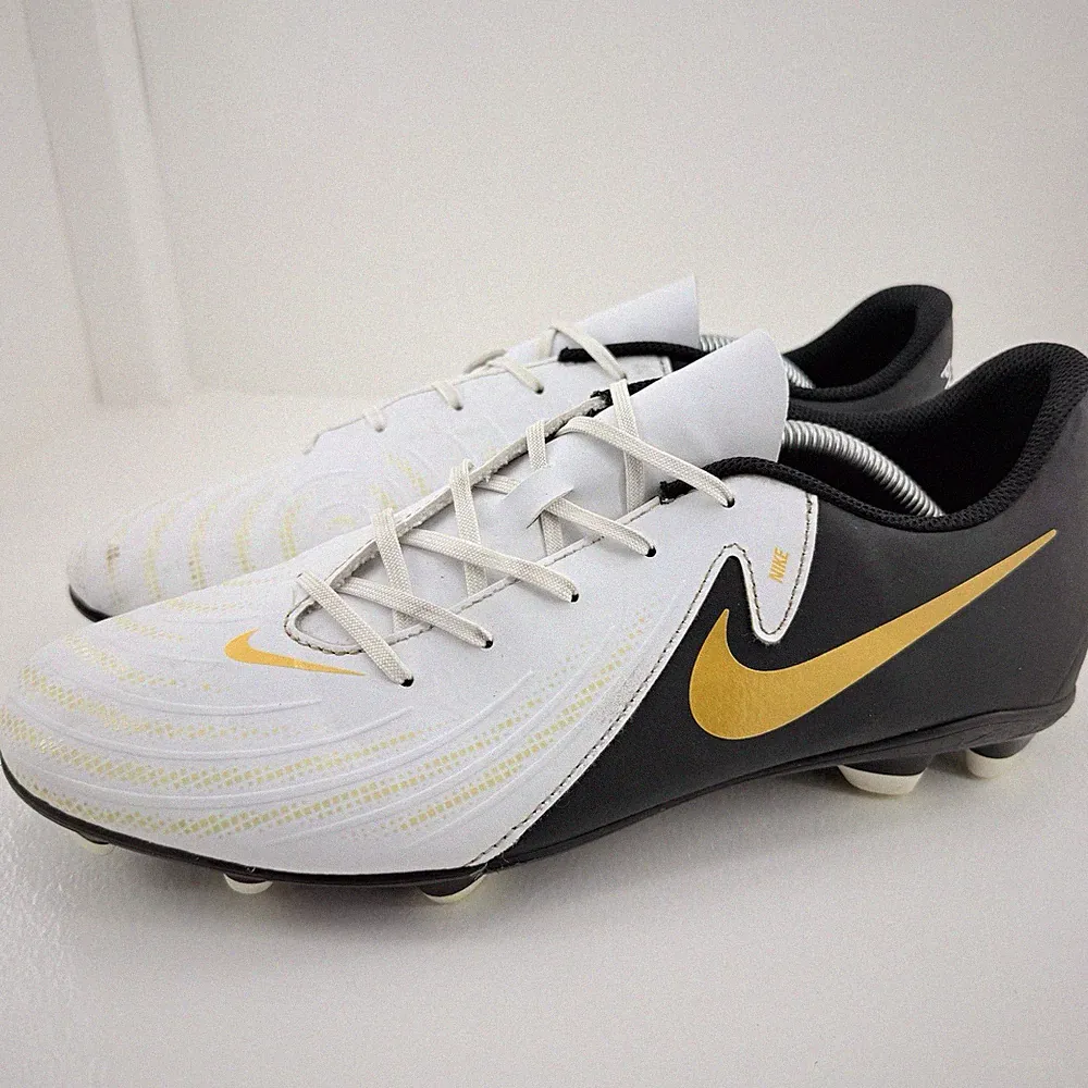 Nike Phantom GX 2 Club MG Soccer Cleats Mens 11 White Gold Black FJ2557-100