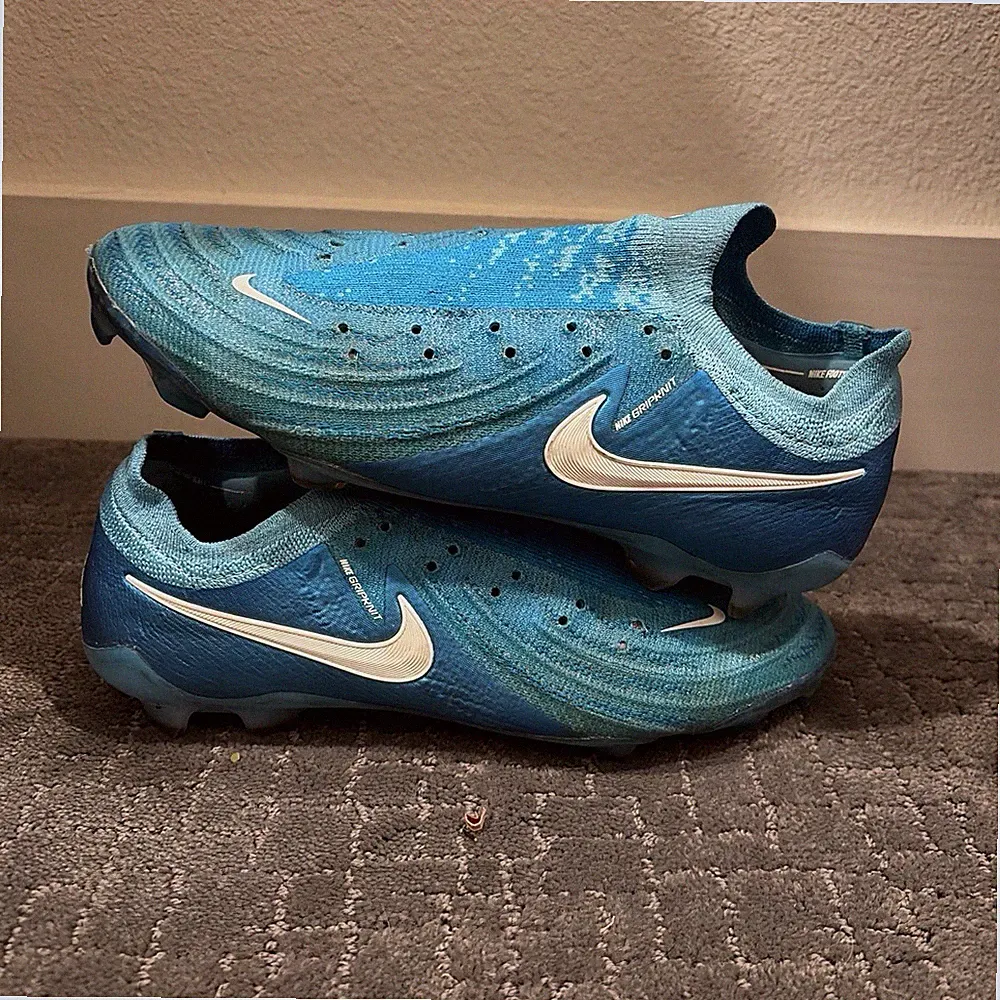 nike phantom gx 2 elite fg low-top soccer cleats