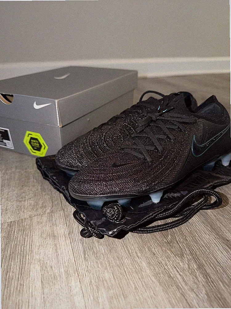 nike phantom gx 2 elite wide soccer cleats