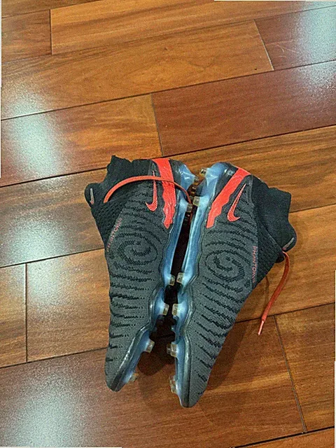 Nike Phantom GX DF Elite AG size 10 US M