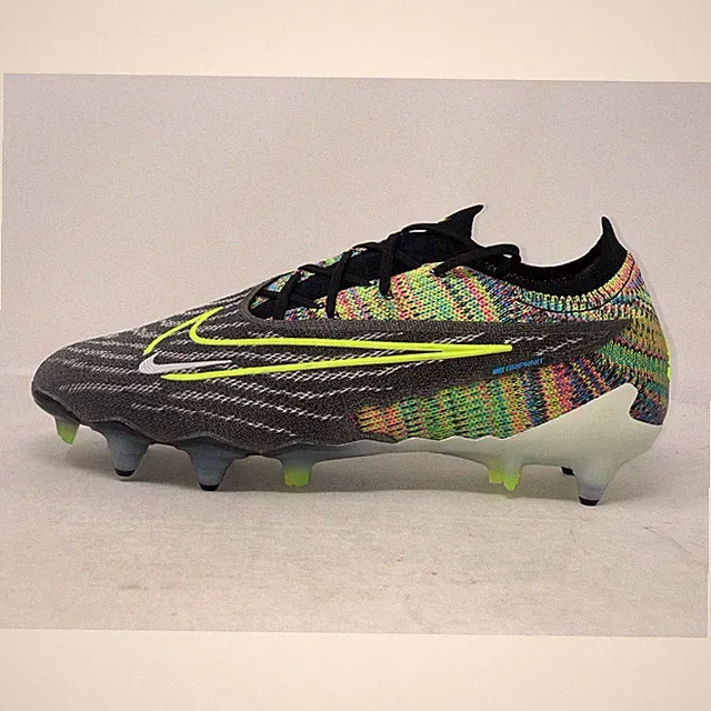 Nike Phantom GX Elite Fusion SG Rainbow Soccer Cleats, Size 7.5 / 9W FD5228-071