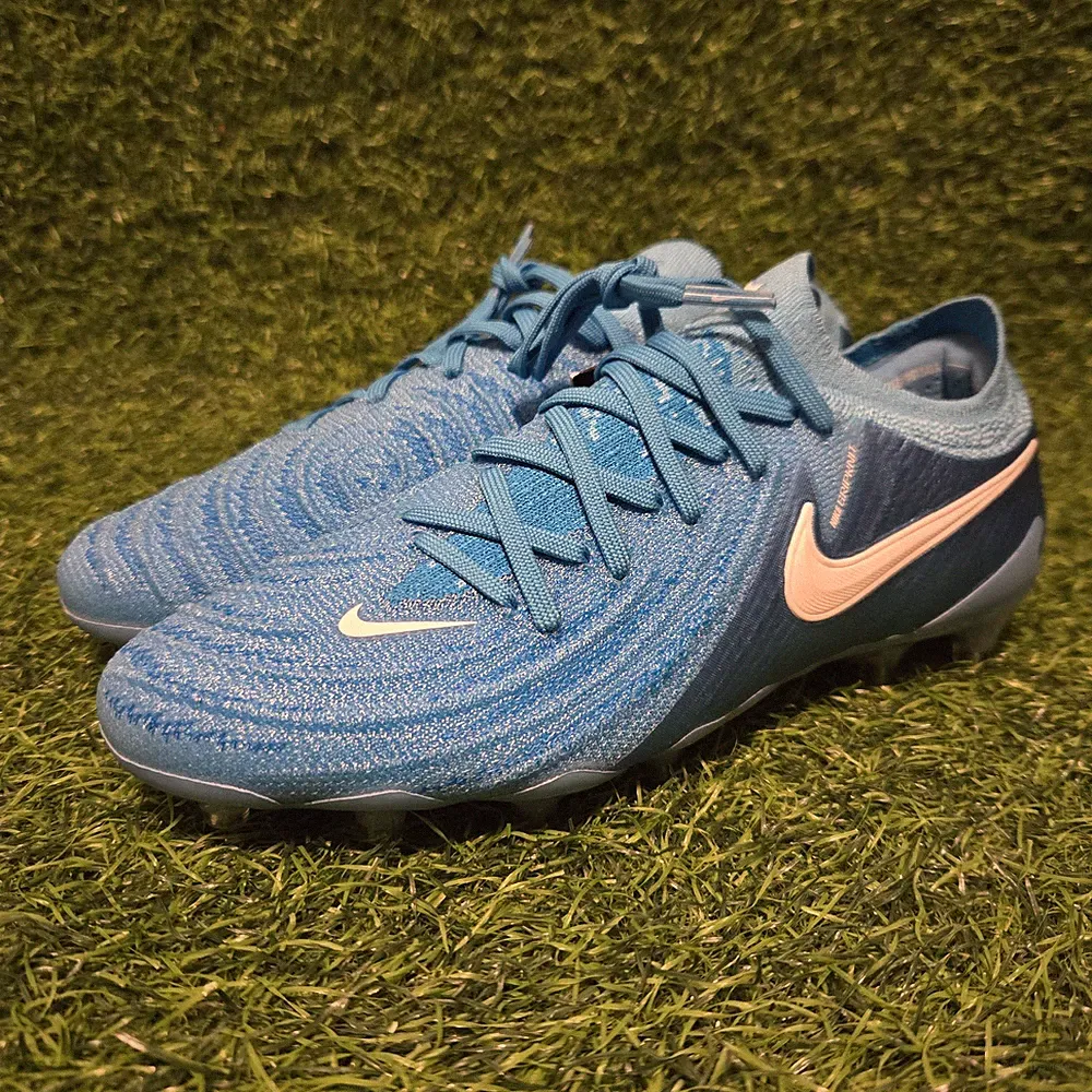 Nike Phantom GX II Elite AG PRO Grip Soccer Cleats HF4357-400 Men's Size 5.5