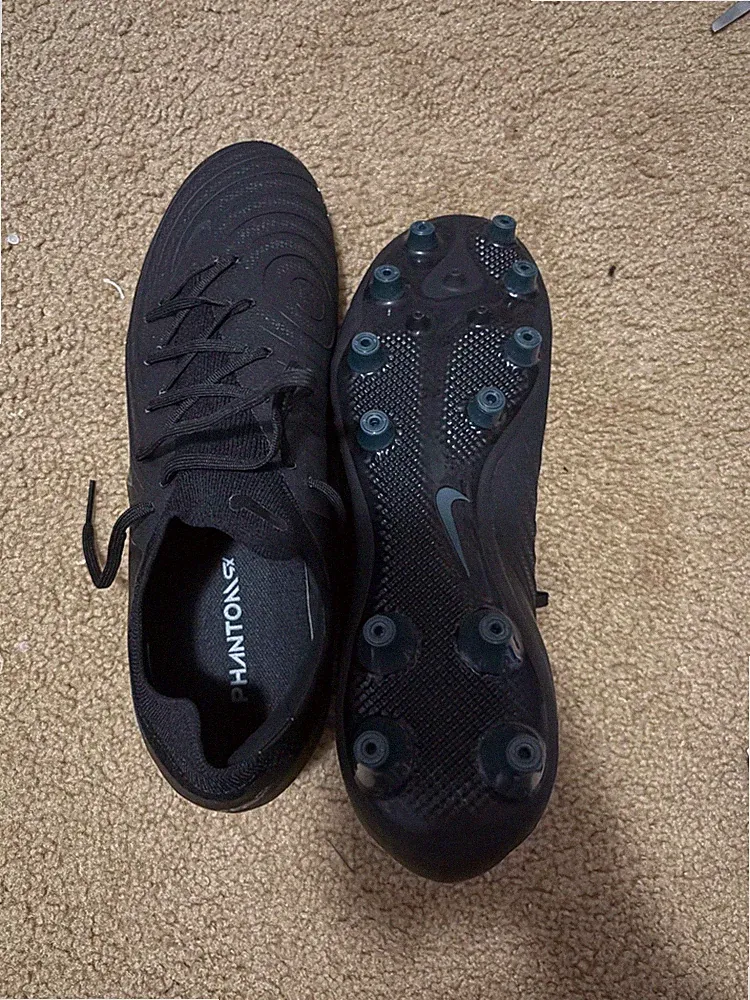 nike phantom gx II pro ag-pro soccer cleats men’s size 9.5