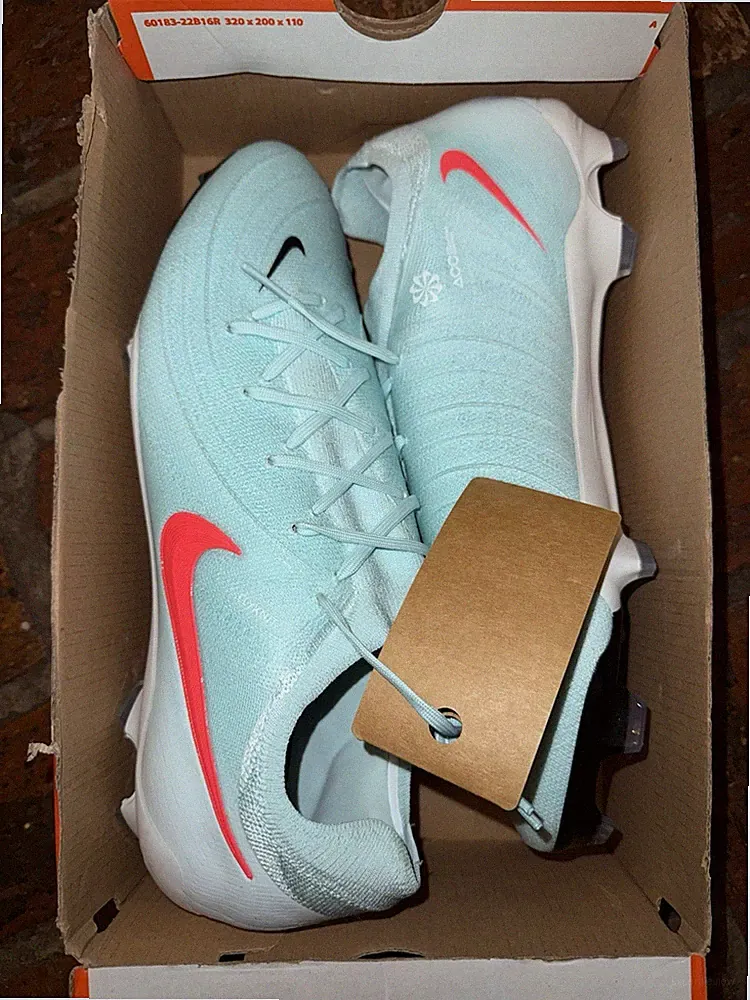 Nike Phantom GX II Pro FG Mint Soccer Cleats Men’s Sz 12 Women’s 13.5 New Rare