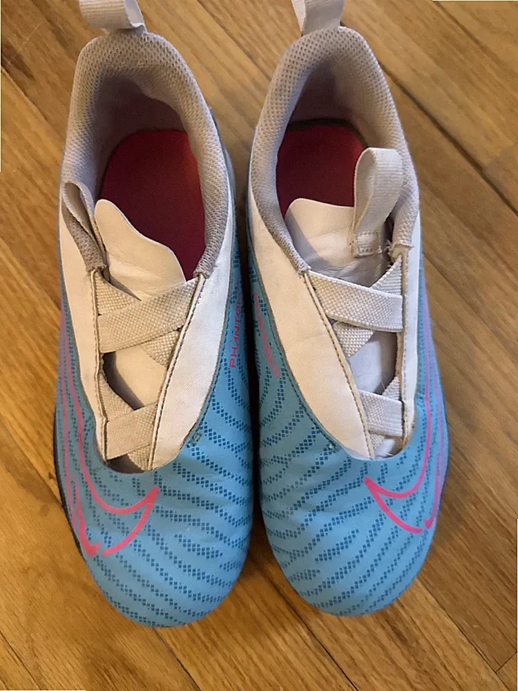Nike Phantom Gx Indoor Soccer Cleats Blue/Pink Size Youth 5