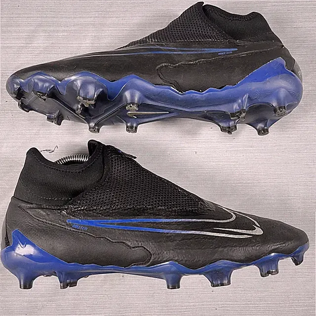 Nike Phantom GX Pro DF FG Men’s Size 10 Black Soccer Cleats DD9465-040