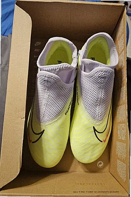 Nike Phantom GX Pro Firm Ground Soccer Cleats Sz 4.5 DD9465-705 Barely Volt/Blk