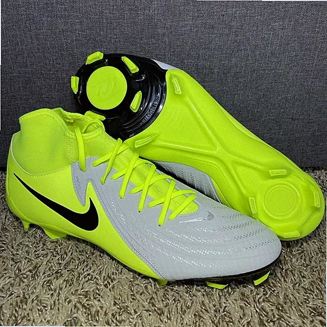 Nike Phantom Luna 2 Academy FG/MG Soccer Cleats Mens 12 Yellow Green FD6725-003