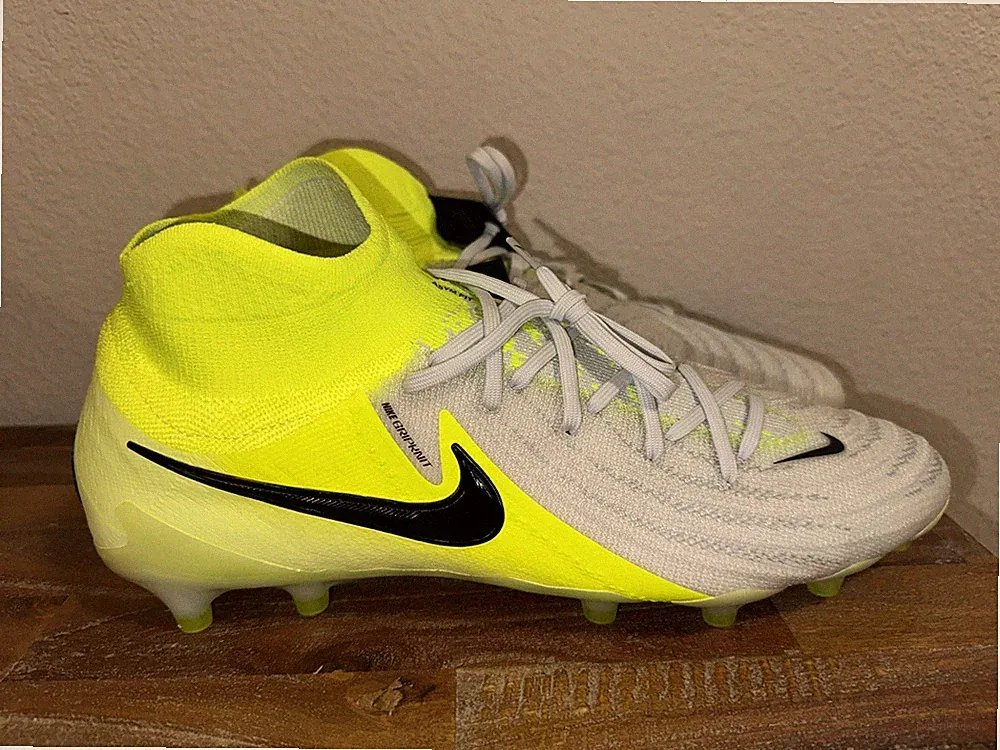 Nike Phantom Luna 2 Elite AG PRO Soccer Cleats Silver Volt HF4361-003 Men Sz 7.5