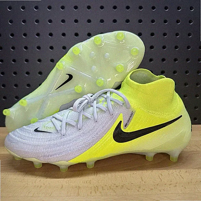 Nike Phantom Luna 2 Elite AG PRO Soccer Cleats Volt HF4361-003 Men’s Size 7.5