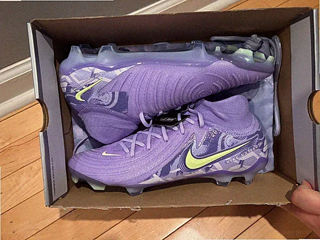 Nike Phantom Luna 2 Elite FG HF1600-500 United Pack Purple Men’s 11 Cleats New