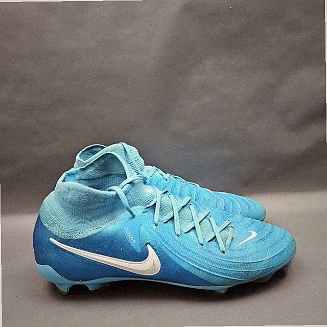 Nike Phantom Luna 2 Pro FG ACC Flyknit Soccer Shoes Cleats Mens Size 8 Blue