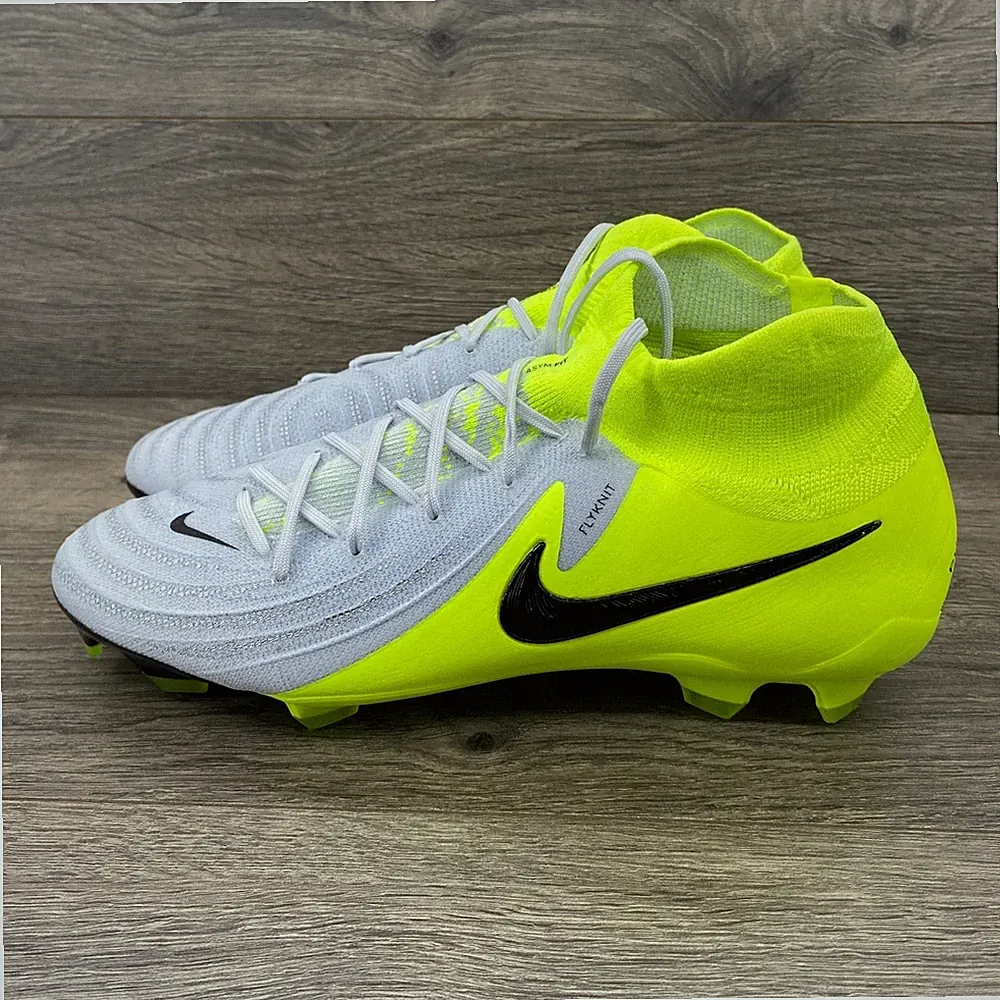 Nike Phantom Luna 2 Pro FG Soccer Cleats Men's US 10 Volt FJ2575