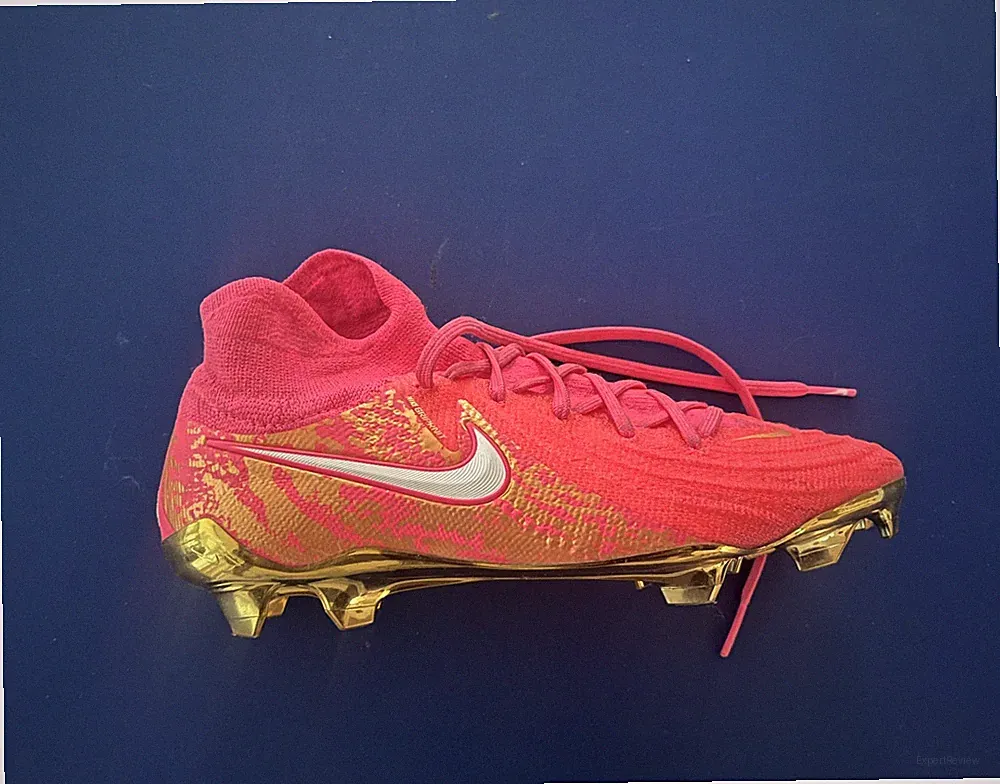 Nike Phantom Luna Cyclone 360 Women's Soccer Cleats Size 7 Hot Pink Gold Bottom