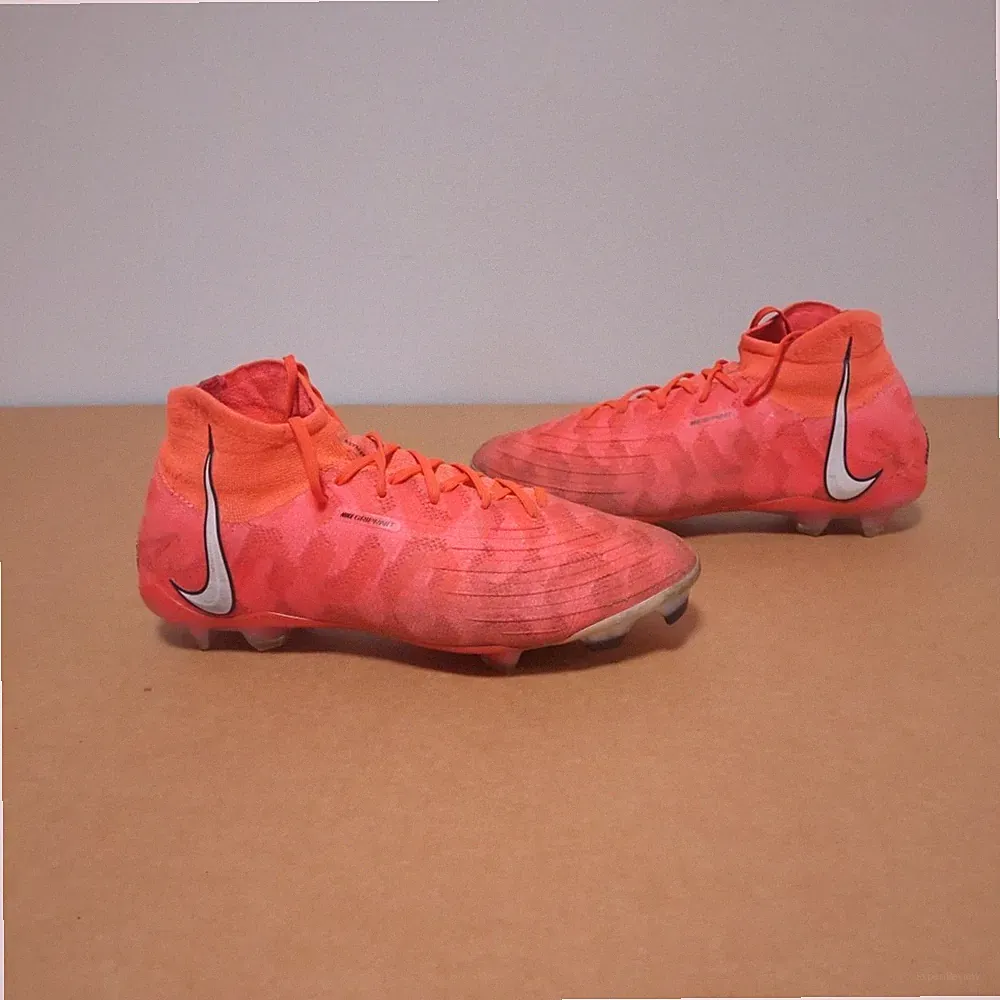 Nike Phantom Luna Elite DF FG Shoes Womens NIKESKIN Soccer Cleats SIZE 8.5