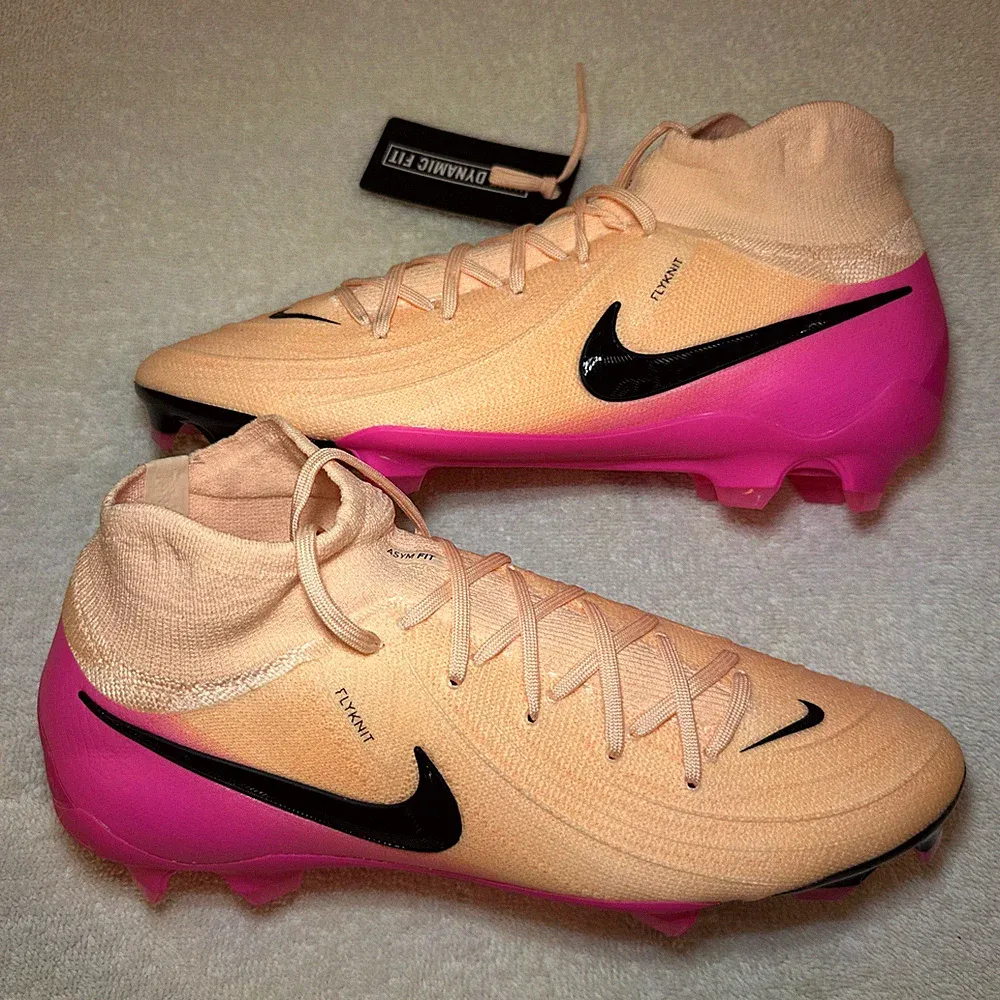 nike phantom luna 2 pro fg soccer cleats