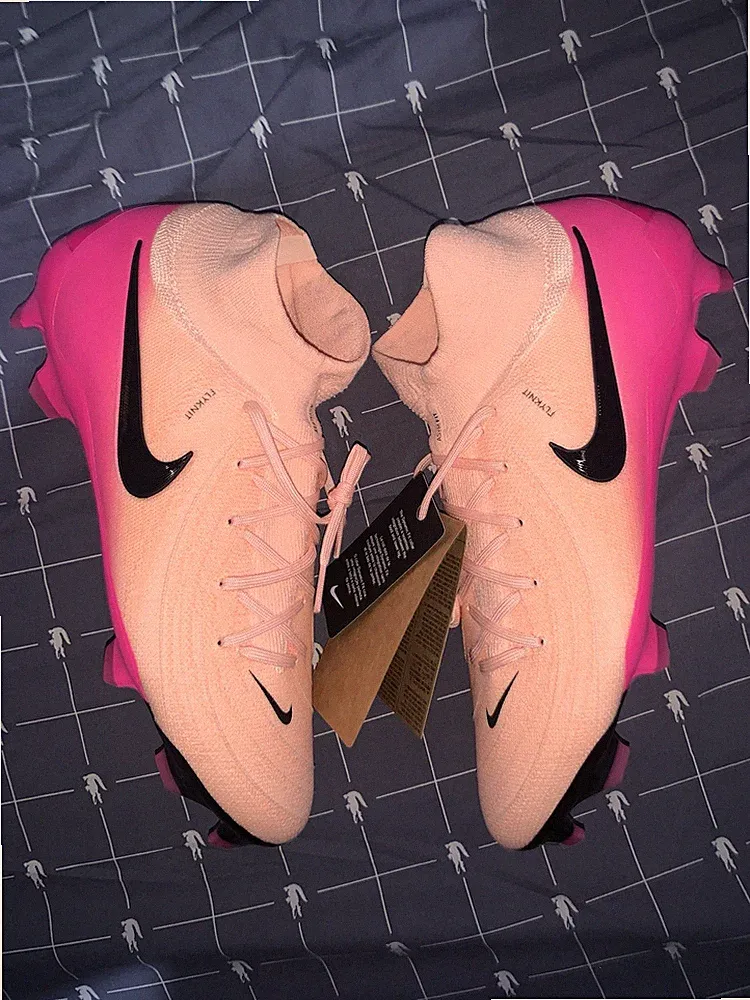 Nike Phantom Luna II 2 Pro FG Soccer Cleats Prism Pack FJ2575-800 Men Size 10.5